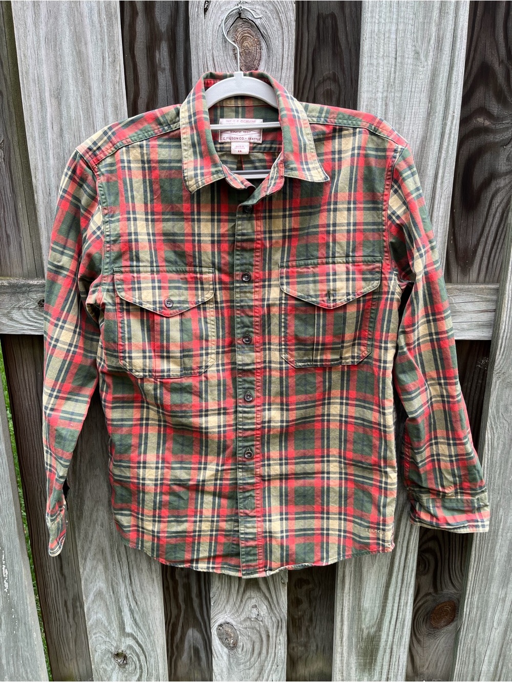 Filson Shirt Extra Small=XS Silver Pine Red Plaid Lightweight Alaskan Guide Mens